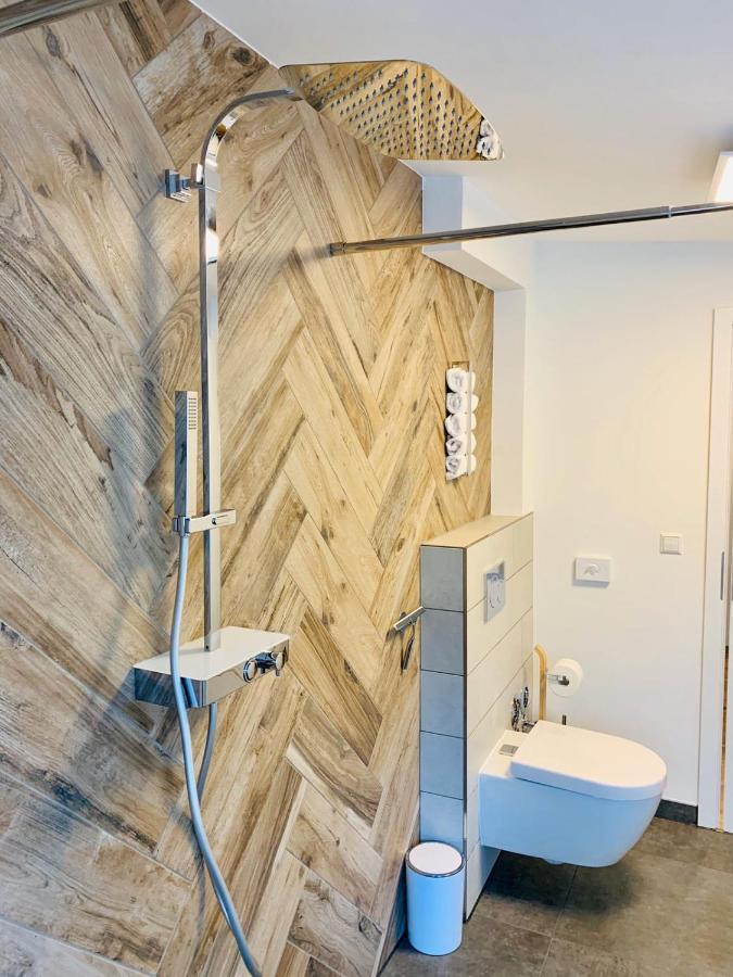 Lessinghaus Aparthotel ฟอร์ซไฮม์ ภายนอก รูปภาพ