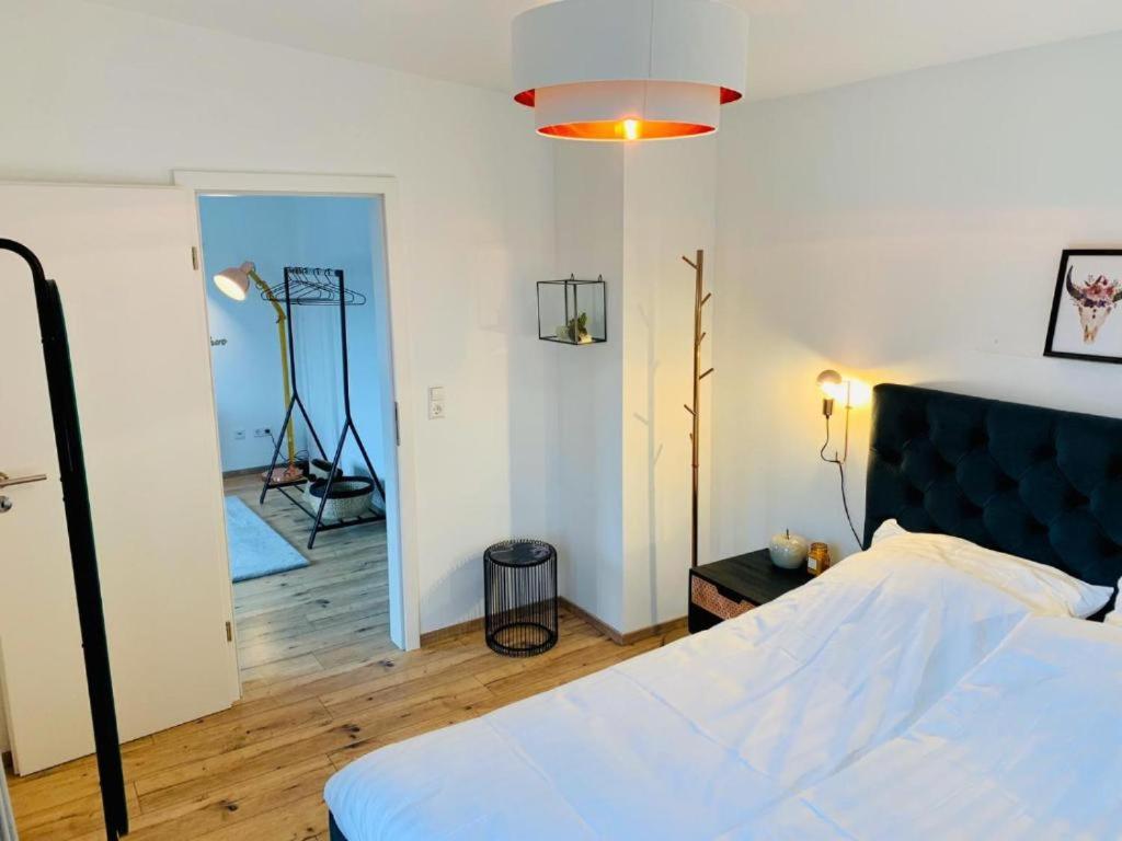 Lessinghaus Aparthotel ฟอร์ซไฮม์ ภายนอก รูปภาพ
